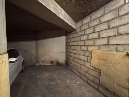 parking / box paris