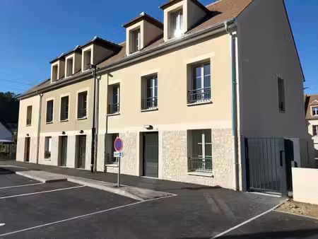 local commercial t 47m² - butry-sur-oise - 1513.98.3.3