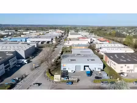 location local d’activités vaulx en velin 69120 575m² à 1254m²