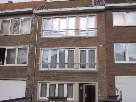 immeuble de rapport avec 4 appartements