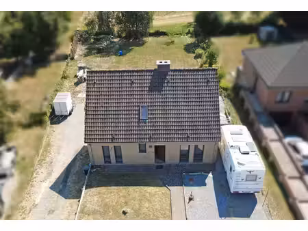 villa lumineuse avec 3 chambres et un garage 2 voitures