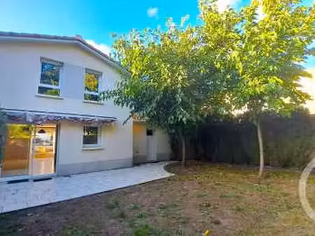location maison à nantes saint-jacques (44000) : à louer / 86m² nantes saint-jacques