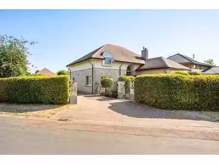 villa paisible avec 3 chambres à coucher à leopoldsburg