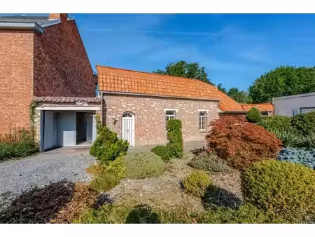 maison de caractère avec jardin à hamme