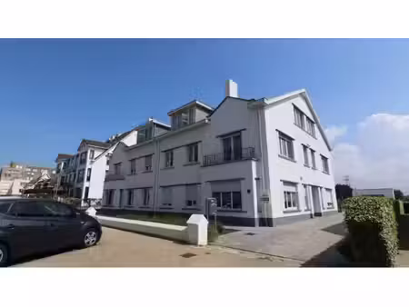 instapklaar 2-slaapkamerappartement te huur in zeebrugge
