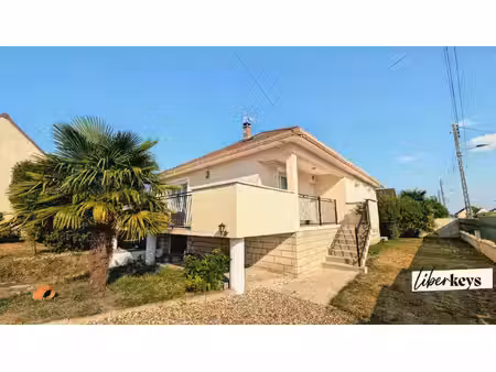 maison en parfait état proche du centre-ville de chambly – vie de plain-pied possible