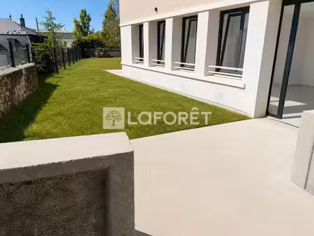 appartement épinal 3 pièce(s) 68m² terrasse  terrain et place de parking.