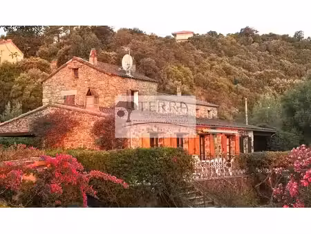 vente maison 4 pièces 126 m² à sari-solenzara (20145)  720 000 €