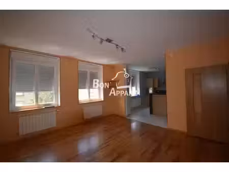 appartement f2 1er étage st privat la montagne