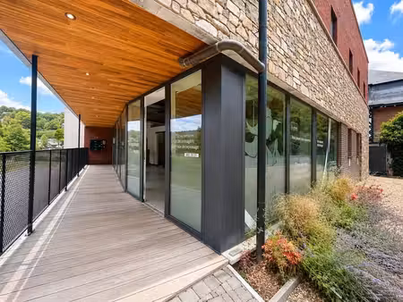 anhée : surface de bureaux de 63m² au rez-de-chaussée