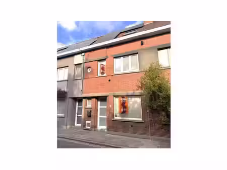 maison moderne clé en main avec jardin près du centre d'izeg