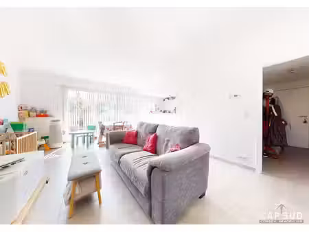 appartement à louer à chemin coparty 10 nivelles (vbe59400)