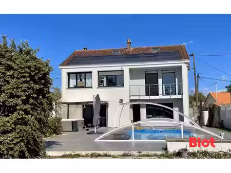 maison familiale - 5 chambres - piscine