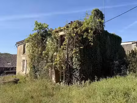vente maison 2 pièces 65 m² à cheffois (85390)  13 000 €