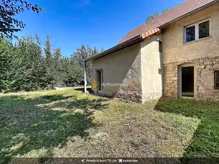 maison sur plateau