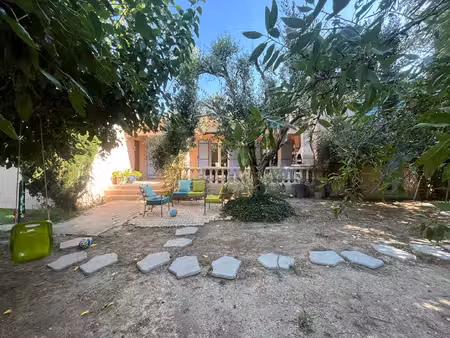 a vendre - sarrians - maison avec piscine et jardin