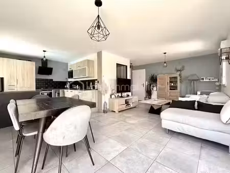 vente duplex 4 pièces 84 m² à genas (69740)  384 000 €