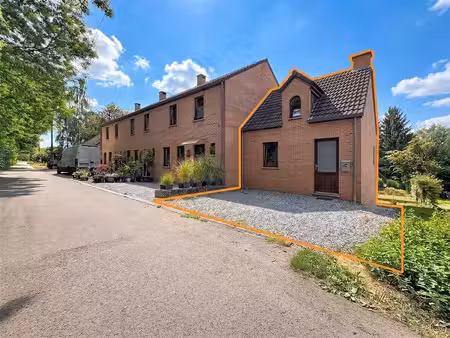 appartement à louer à rue du chemin de fer 23 thuillies (vbe59436)