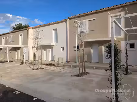 maison orgon 3 pièce(s) 69 m2 avec jardin et parking
