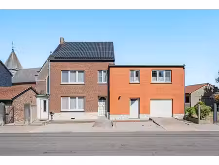 l'évidence vous présente ..0499/38.93.42