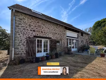 maison familiale de 171m² 4 chambres et une dépendance de 247m². proche de saint pourçain 