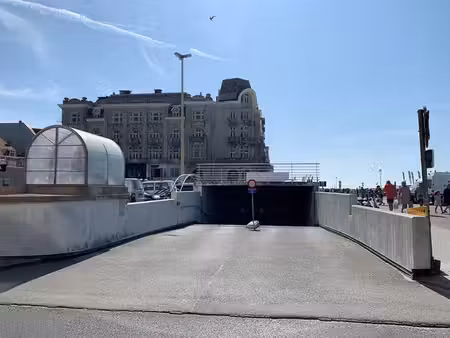parking - garage fermé