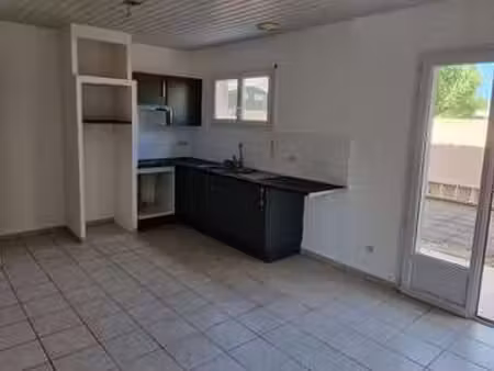 location maison à bassens (33530) : à louer / 60m² bassens