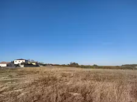 vente terrain 251 m² à fons (30730)  73 900 €