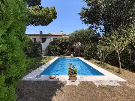 le pontet -à 10 min d'avignon -maison 142m² -piscine -garage