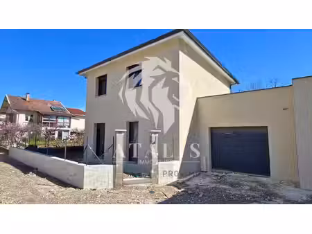 maison mitoyenne récente 96 m2