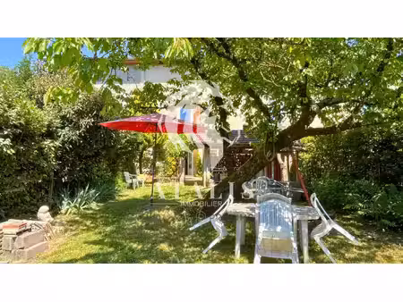 maison de village avec jardin