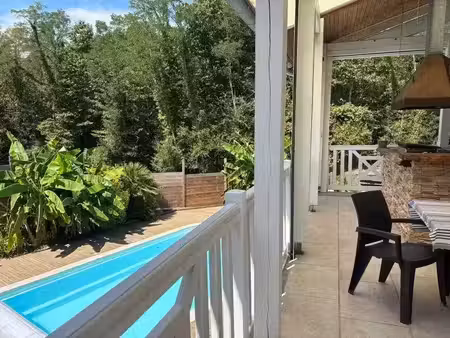vente villa 8 pièces 246 m² à saint-vincent-de-tyrosse (40230)  599 000 €