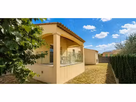 villa avec jardin figanières (83)