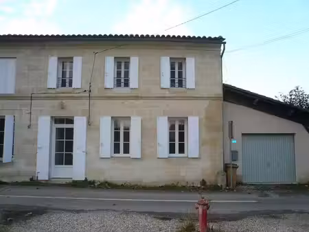 pomerol maison t3 jardin garage