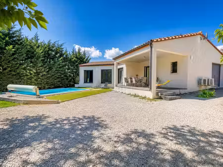 villa contemporaine t4 (110m²) de 2019 de plain-pied avec piscine — dpe a
