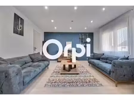 location appartement 6 pièces 161.15 m² à val-de-moder (67350)  1 165 €