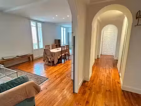 location meublée appartement 4 pièces 99.69 m² à biarritz (64200)  1 920 €