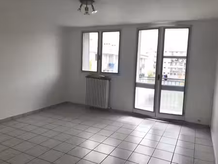 location appartement 4 pièces 69 m² à colomiers (31770)