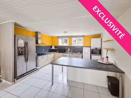 vente maison 4 pièces  138.00m²  montrevault