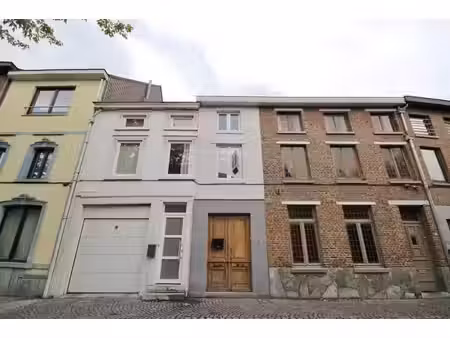 charmante woning met gezellig stadstuintje in het centrum...