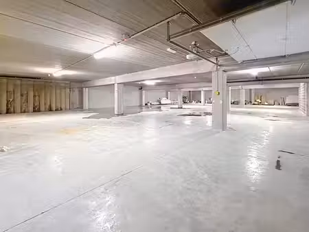 immeuble neuf - espace polyvalent de 612m²