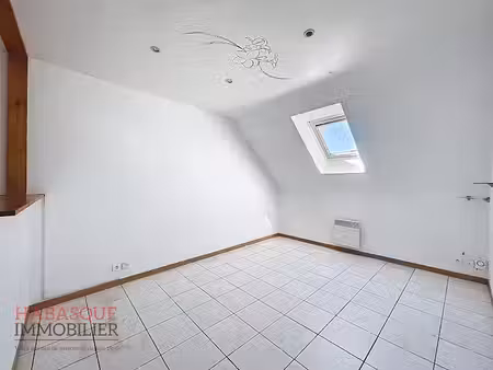location appartement 2 pièces 37.8 m² à lesneven (29260)  500 €