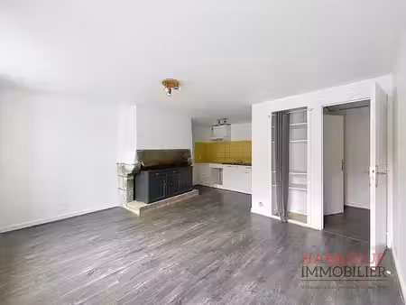 location appartement 3 pièces 58.24 m² à lesneven (29260)  565 €