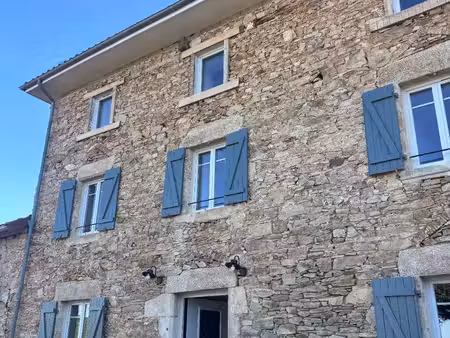 t2 neuf à louer - aixe-sur-vienne - jardinet & parking