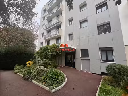appartement 2 pièces à louer à bougival - réf 15057