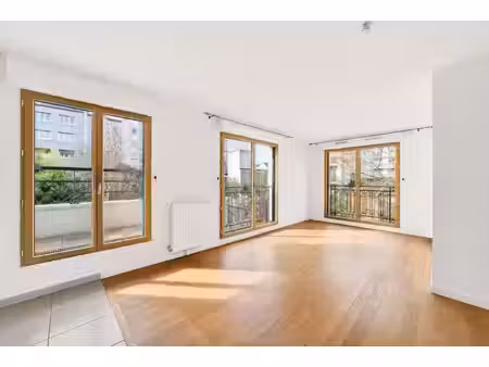 appartement recent - 3 pieces - 70 m²