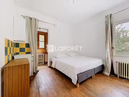 chambre - colocation -sathonay camp - 04.78.98.54.50