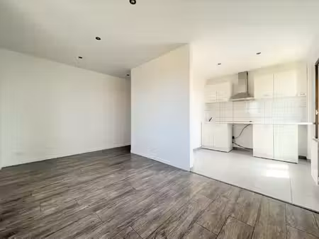 appartement triel sur seine 1 pièce 25.10 m2