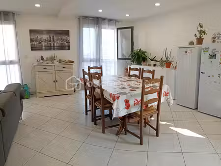 maison contemporaine de 2015 avec t5 duplex et t3 en rez-de-jardin