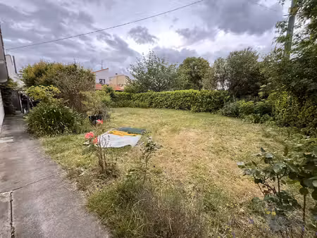 haut cenon -- maison de plain-pied à rénover avec jardin sur